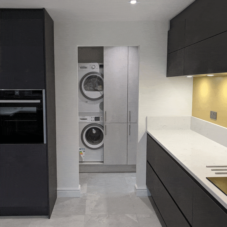 Animation of doors covering washing machine